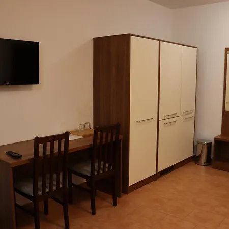 Guest house Florian 3*