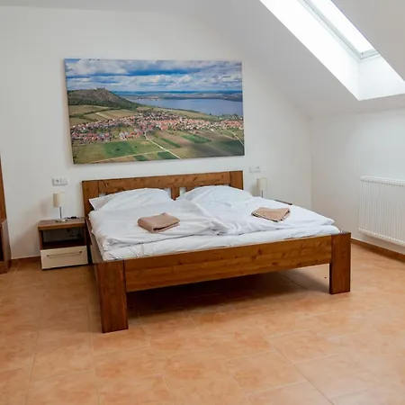 Florian ゲストハウス 3*